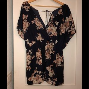 Torrid Navy floral babydoll, empire waist sz 2